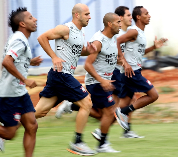 Gazeta Press - Sérgio Barzaghi - Elenco Corinthians - 20.01.12